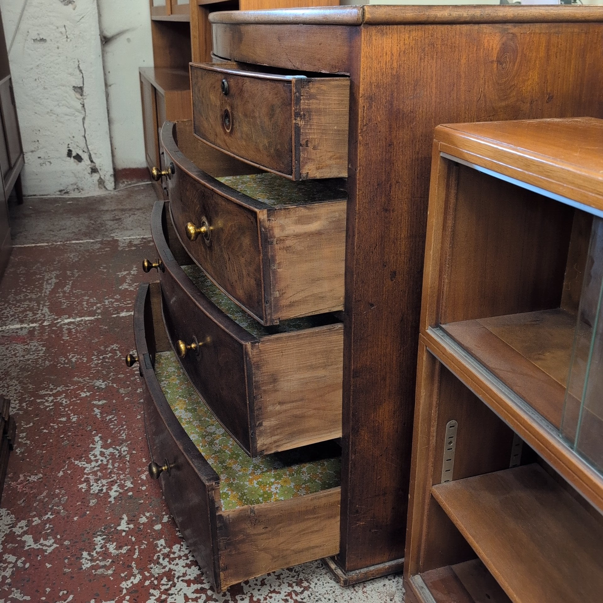 Chest of Drawers